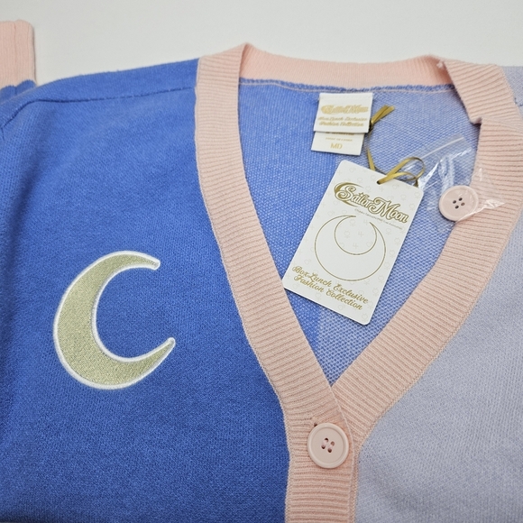 Sailor Moon Sweater Cardigan - Picture 8 of 9